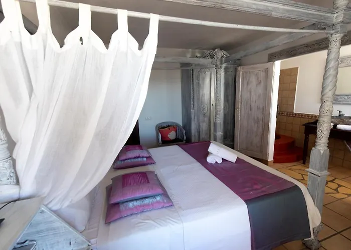 Buenavista Boutique Santa Eularia des Riu